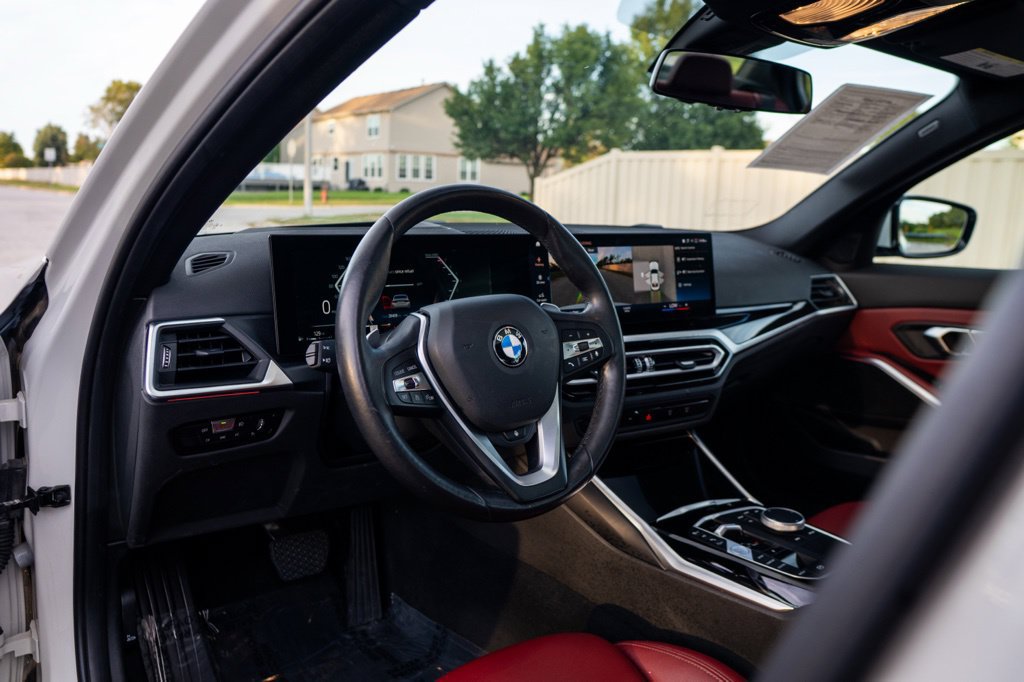 Certified 2023 BMW 330i xDrive Sedan w/ Premium Package AWD/4WD image 23