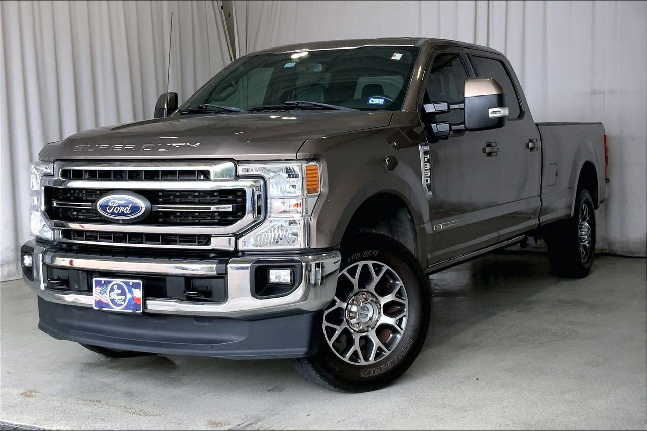 Used 2022 Ford F350 Lariat w/ Lariat Ultimate Package AWD/4WD image 2