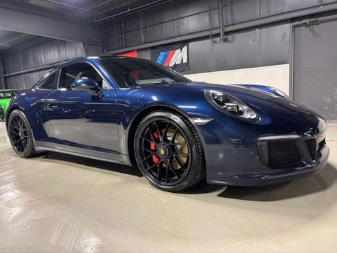 Used 2019 Porsche 911 Carrera GTS image 4