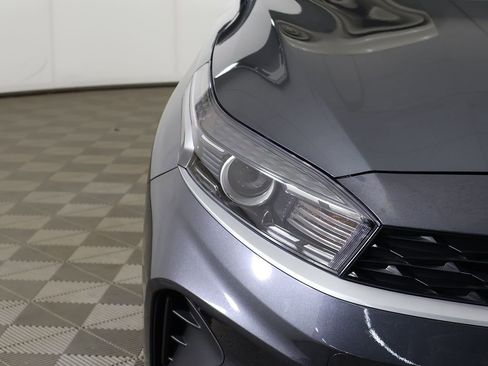 Used 2023 Kia Forte LXS w/ LXS Technology Package FWD image 12