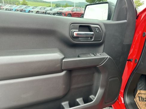 New 2025 Chevrolet Silverado 1500 W/T w/ WT Safety Package image 17