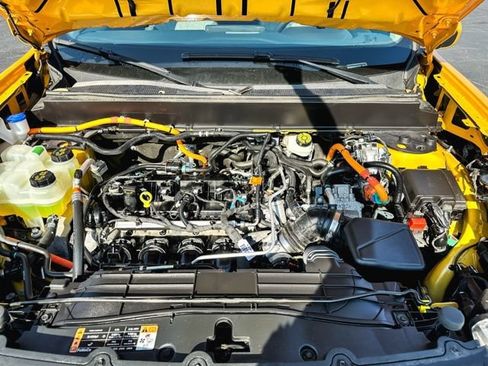 Used 2022 Ford Maverick XLT w/ XLT Luxury Package FWD image 12