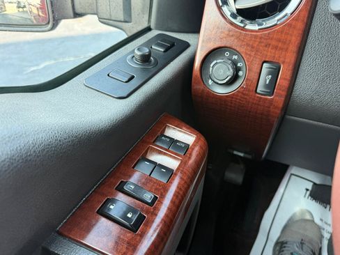 Used 2014 Ford F250 King Ranch w/ Snow Plow Prep Package AWD/4WD image 19