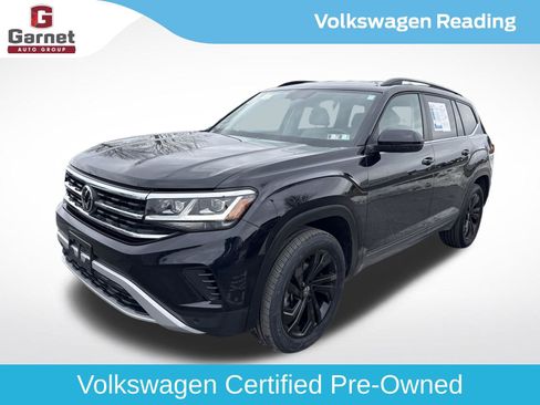 Certified 2023 Volkswagen Atlas SE w/ Black Wheel Package image 1