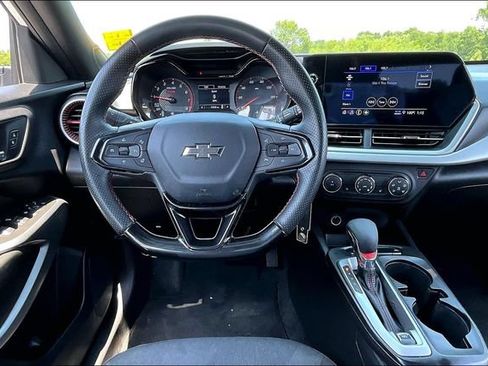 Used 2024 Chevrolet Trax RS w/ Driver Confidence Package FWD image 8