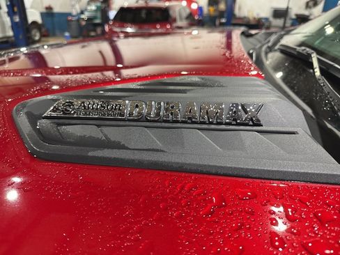 Used 2024 Chevrolet Silverado 2500 LTZ image 10