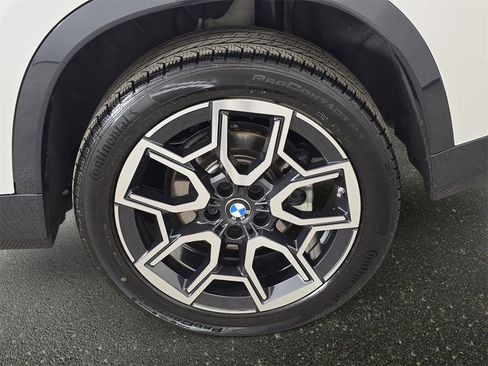 Used 2025 BMW X1 xDrive28i w/ Convenience Package image 37