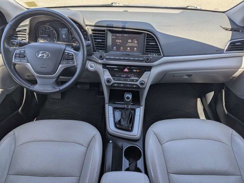 Used 2017 Hyundai Elantra SE w/ SE A/T Tech Package 03 image 14