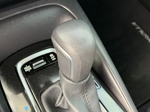 Used 2026 Toyota Corolla SE FWD image 21