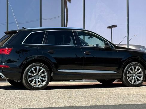 Used 2018 Audi Q7 2.0T Premium w/ Cold Weather Package image 13