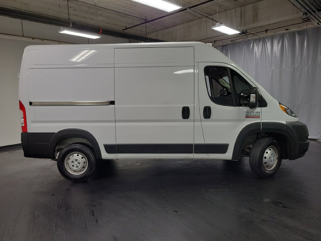 Used 2022 RAM ProMaster 2500 FWD image 9