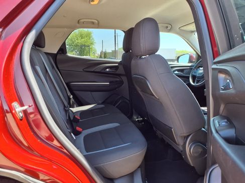 Used 2023 Chevrolet TrailBlazer LT w/ Convenience Package AWD/4WD image 28
