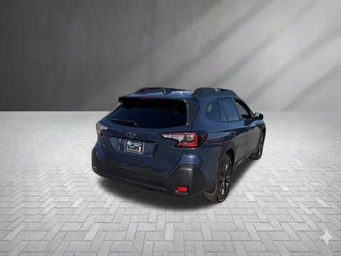 Used 2025 Subaru Outback Onyx Edition w/ Popular Package #2 image 9