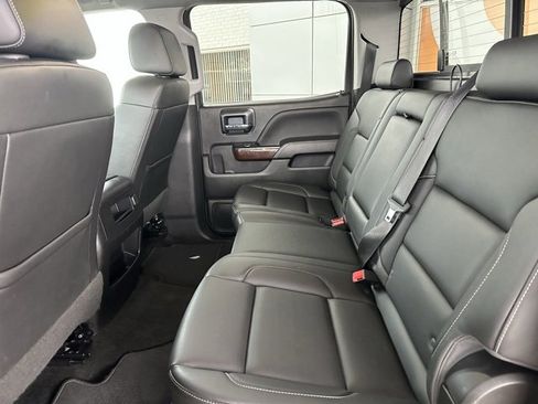 Used 2018 GMC Sierra 1500 SLT w/ SLT Premium Package image 28