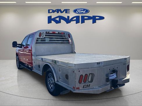 Used 2018 Ford F350 Lariat w/ Lariat Value Package image 2