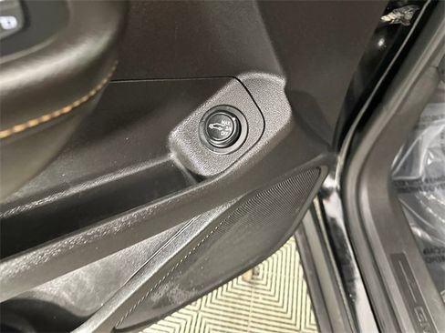 Used 2020 GMC Terrain SLE w/ Driver Convenience Package image 22