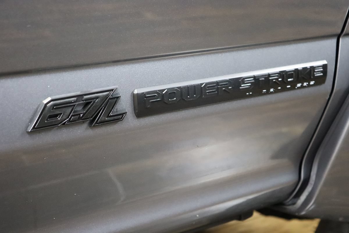 Used 2022 Ford F250 Lariat w/ Black Appearance Package AWD/4WD image 10