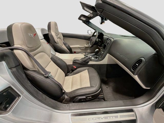 Used 2012 Chevrolet Corvette Convertible w/ 3LT Preferred Equipment Group RWD image 19