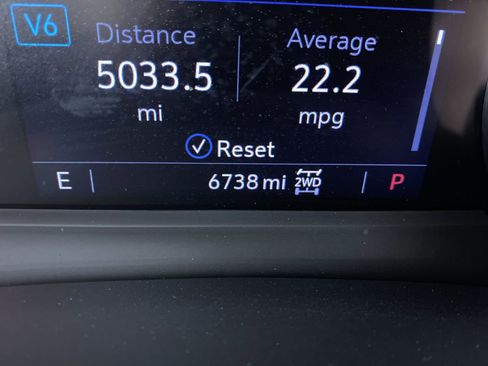 New 2025 Cadillac XT6 Premium Luxury image 4