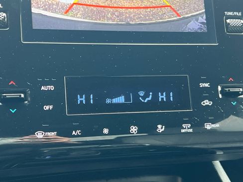 Used 2024 Hyundai Santa Cruz SEL image 20