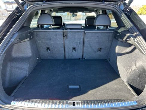 Used 2025 Audi Q3 2.0T Premium image 29