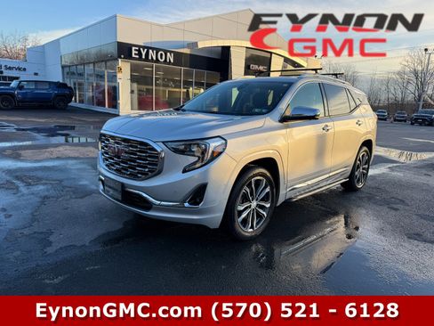 Used 2018 GMC Terrain Denali w/ LPO, 'HIT The Road' Package AWD/4WD image 1