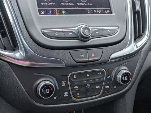 Used 2024 Chevrolet Equinox LT AWD/4WD image 23