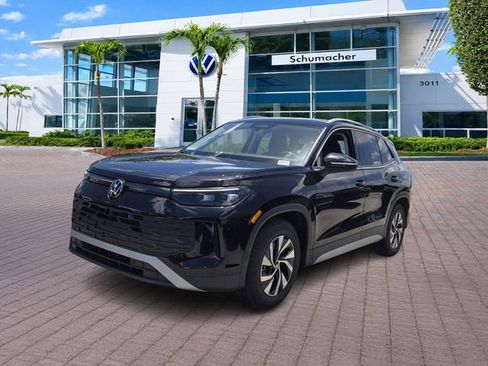 New 2026 Volkswagen Tiguan S image 3