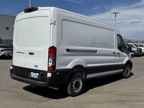 New 2026 Ford Transit 250 148 Medium Roof w/ Load Area Protection Package RWD image 8