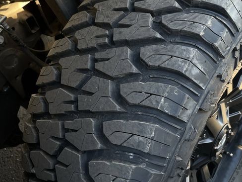 Used 2021 Chevrolet Silverado 1500 LTZ w/ LTZ Premium Package image 28