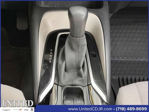 Used 2022 Toyota Corolla LE image 19