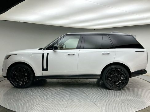 New 2026 Land Rover Range Rover SE AWD/4WD image 2