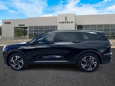 New 2026 Lincoln Nautilus Premier AWD/4WD image 6