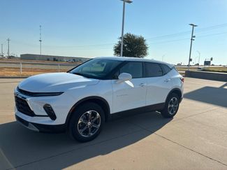 Used 2025 Chevrolet Blazer LT FWD video 1