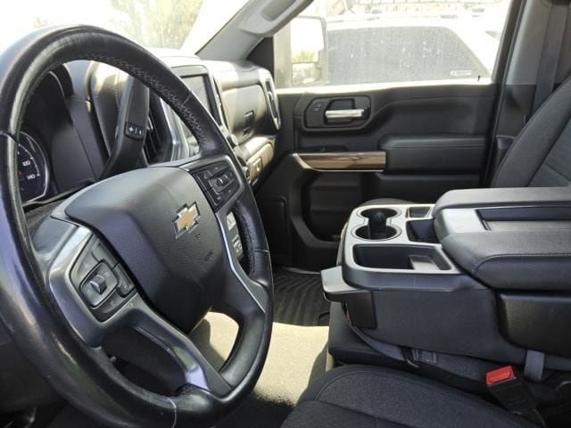 Used 2022 Chevrolet Silverado 2500 LT w/ Convenience Package AWD/4WD image 8