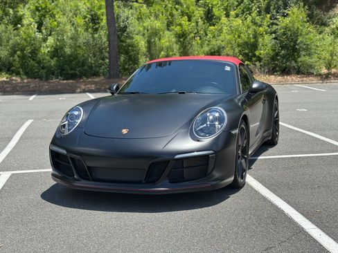 Used 2017 Porsche 911 Targa 4 GTS AWD/4WD image 3
