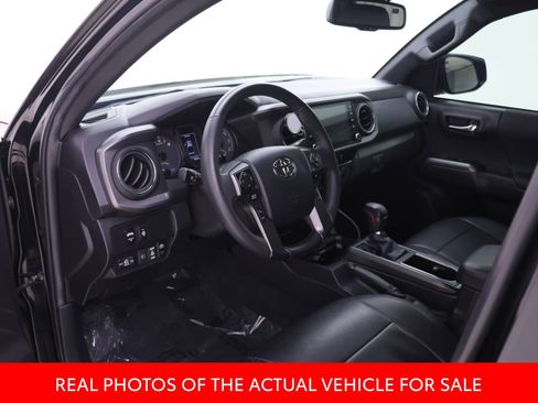 Used 2023 Toyota Tacoma TRD Off-Road AWD/4WD image 3