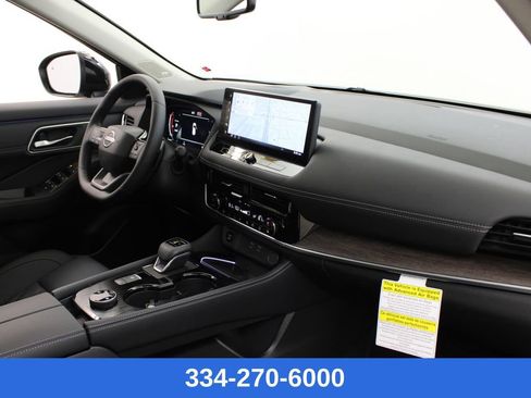 New 2026 Nissan Rogue Platinum w/ Platinum Premium Package image 25