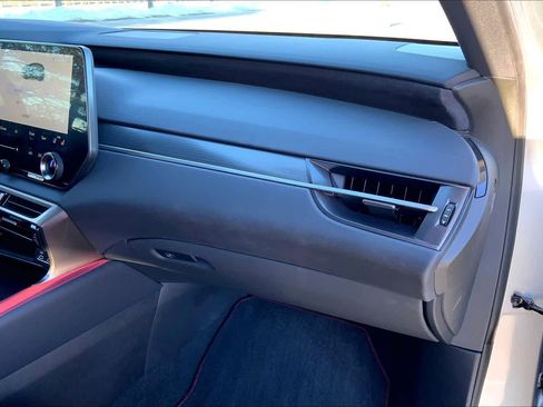 Used 2024 Lexus RX 500h F Sport image 18