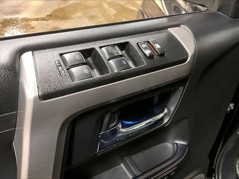 Used 2024 Toyota 4Runner Limited image 32