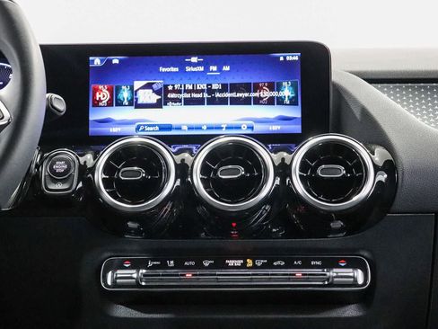 Certified 2026 Mercedes-Benz GLA 250 image 13