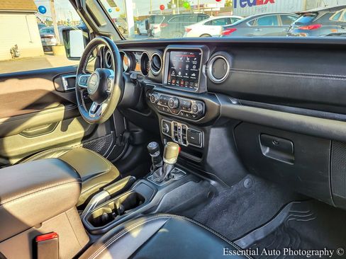 Used 2021 Jeep Gladiator Overland w/ Popular Equipment Package image 34