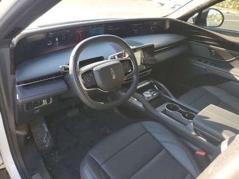 Used 2024 Lincoln Nautilus Premier w/ Jet Appearance Package image 30