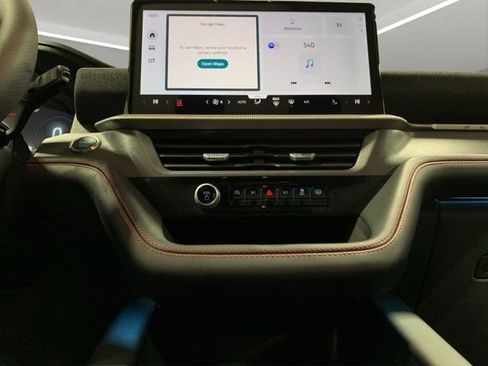 New 2026 Ford Explorer ST-Line w/ ST-Line Street Pack image 10