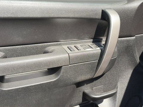 Used 2012 Chevrolet Silverado 2500 LT w/ Snow Plow Prep Package image 16