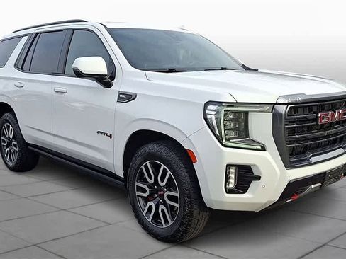 Used 2022 GMC Yukon AT4 image 2