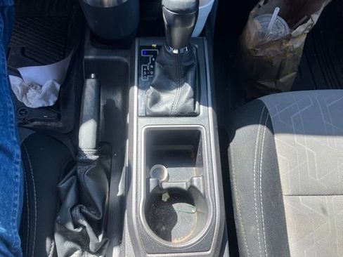 Used 2023 Toyota Tacoma TRD Off-Road image 14