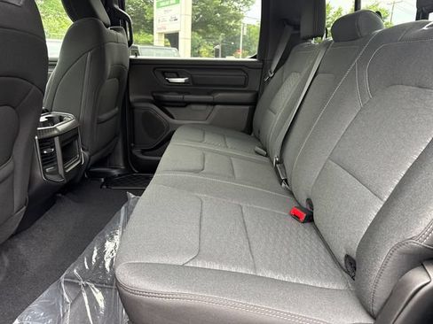 New 2026 RAM 1500 Express AWD/4WD image 22