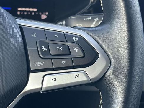 Used 2022 Volkswagen Taos SE image 24