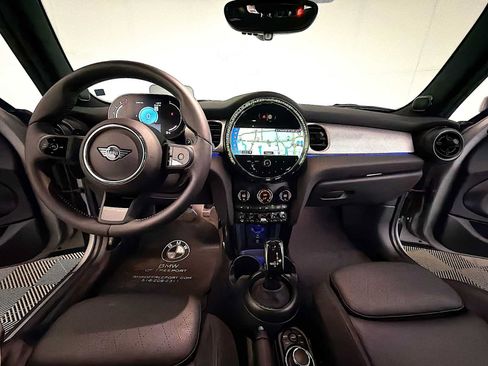 Used 2024 MINI Cooper S FWD image 16